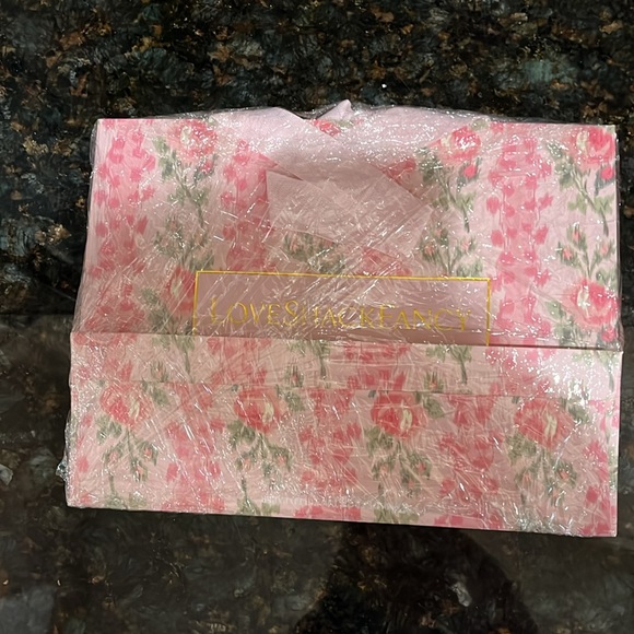 Love shack fancy shopping bag. Small size good for perfumes small accessories. - Picture 10 of 10